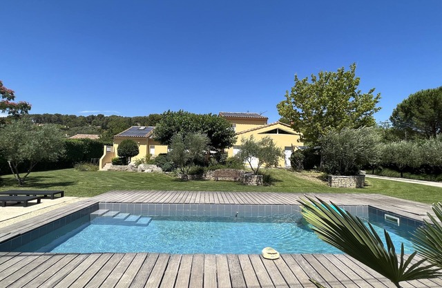 Beautiful contemporary villa with pool