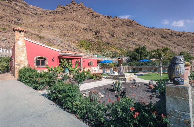 Beautiful country house with private pool in the south of Gran Canaria. perfect families