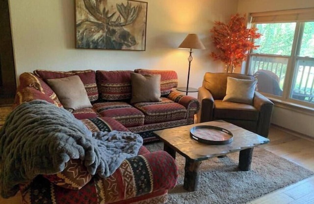 Beautiful Edwards 3 bedroom condo