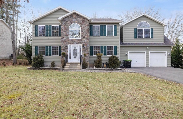 Beautiful Family Getaway in Blue Mountain Lake