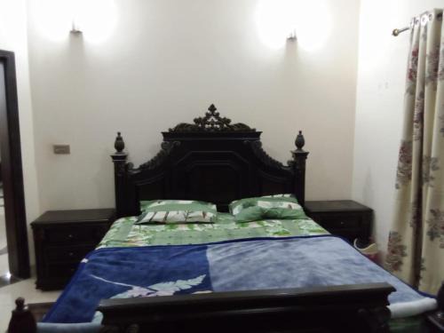 Beautiful Family Residence - Couples and Hosting Wedding functions not allowed