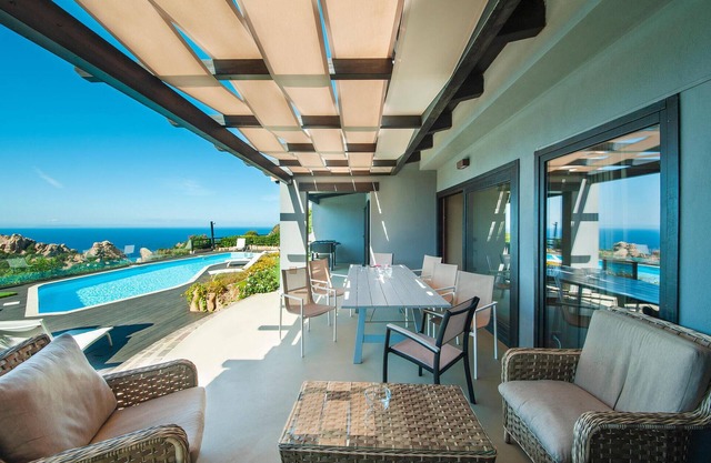 Beautiful home in Trinita´d´Agultu OT