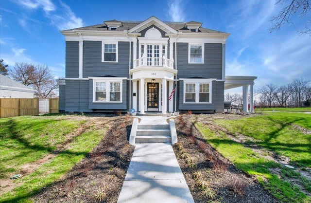 Beautiful Historic Henry Jacoby Residencen