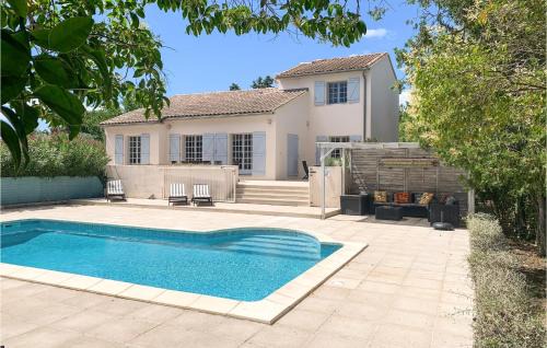 Beautiful Home In Thézan-Lès-Béziers