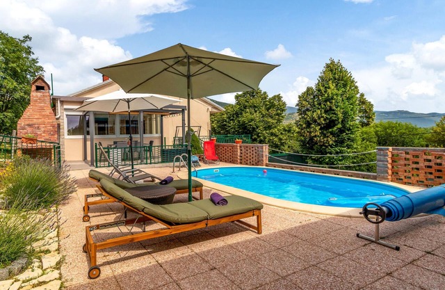 Beautiful home in Ledenice with sauna