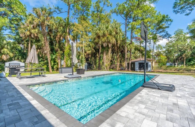 Beautiful Home in Naples with Huge Private Pool!