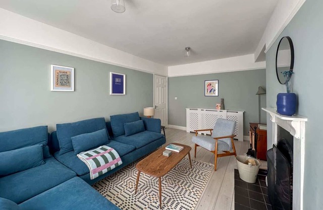 Beautiful House in Bideford on Peaceful Street