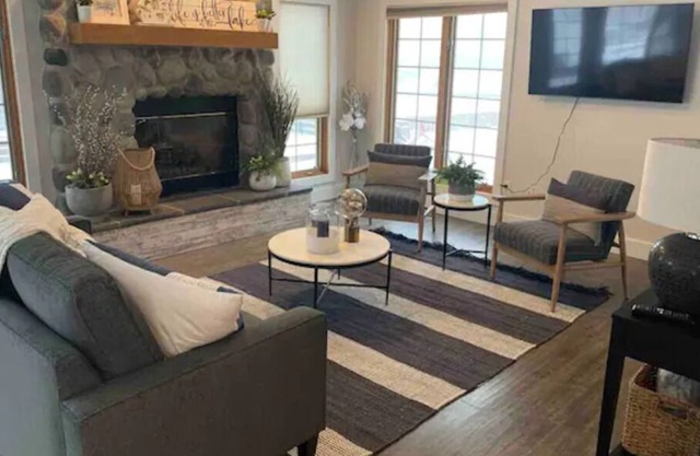 Beautiful Lake House on White Lake