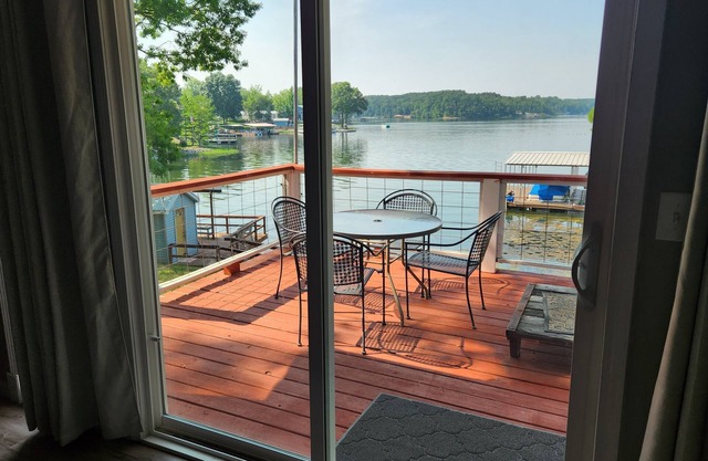 Beautiful, LAKEFRONT Home at Lake of Egypt! Private dock, boat house and Beach!