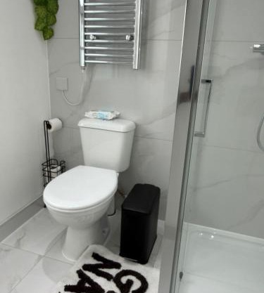 Beautiful new build studio in London