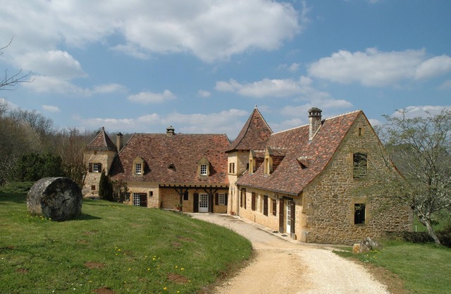 Beautiful Private Country home in rural setting with heated pool