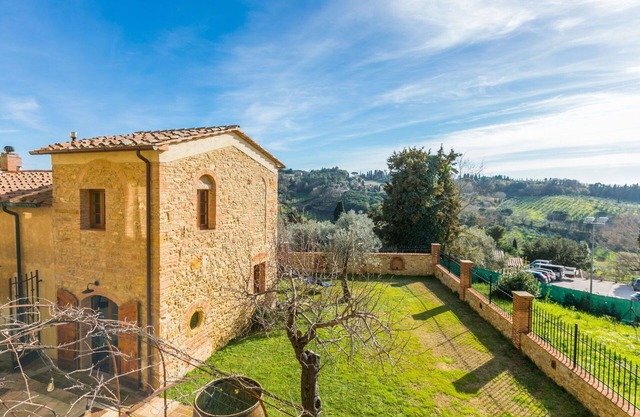 Beautiful private villa for 3 people with A/C, WIFI, patio and panoramic view