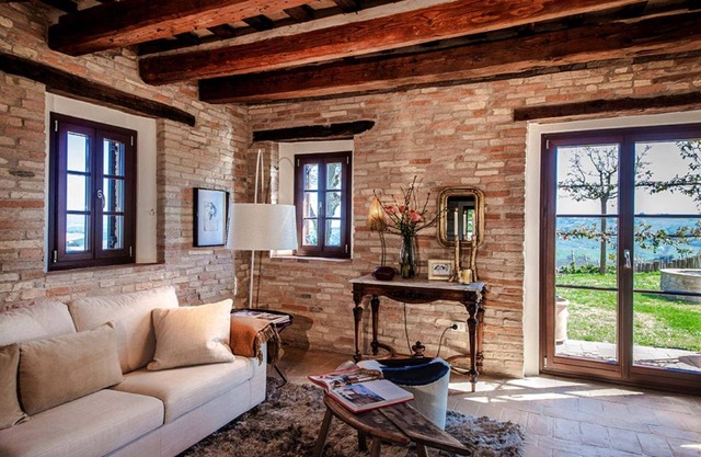 Beautiful private villa for 10 people with WIFI, private pool, TV, patio, panoramic view and par...