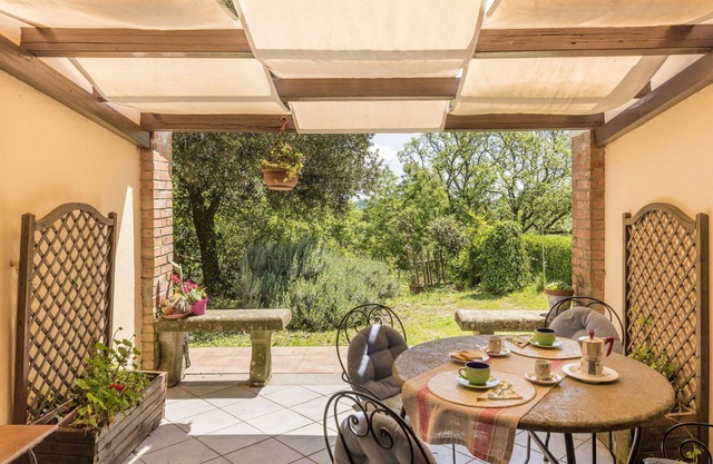 Beautiful private villa for 7 people with WIFI, TV, terrace and pets allowed