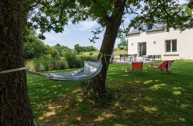 Beautiful private villa for 5 guests with WIFI, TV and terrace