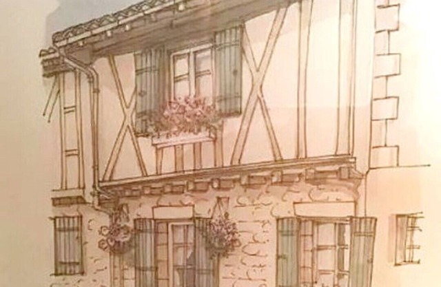 Beautiful renovated Townhouse with private courtyard.