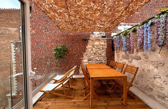 Beautiful Triplex in Paris With Rooftop