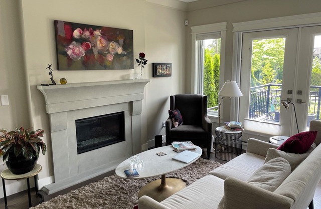 Beautiful two-storey North Vancouver half-duplex, easy access to downtown.