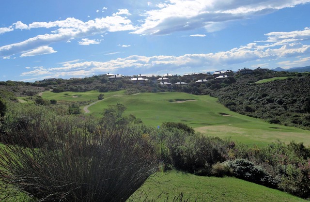 Beautiful villa in the Pezula Golf Estate with heated pool