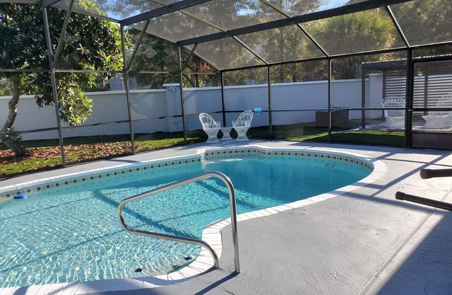 Beautiful Villa, with pool near Orlando attractions.