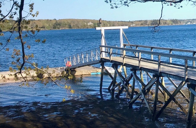 Beautiful Waterfront home for Last week of August call 978-468-0643