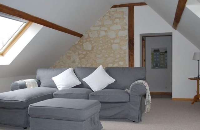Beautifully presented gite, sleeps 2/3 in UNESCO region of 'Outstanding Beauty'