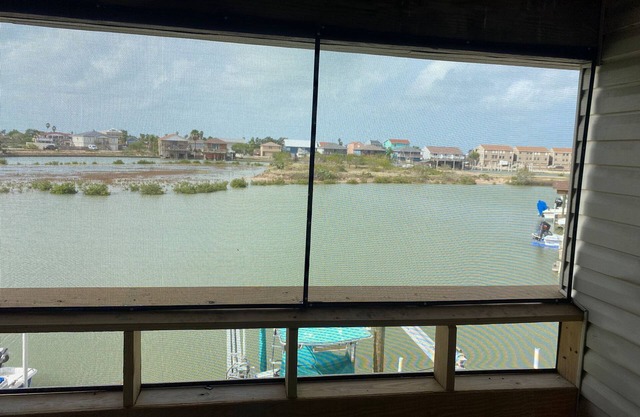 Beautifully remodeled condo in Port Isabel, Texas