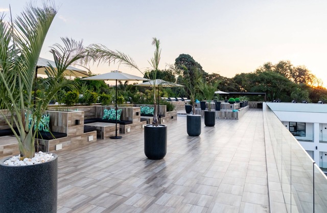 Bedfordview Hotel & Apartments