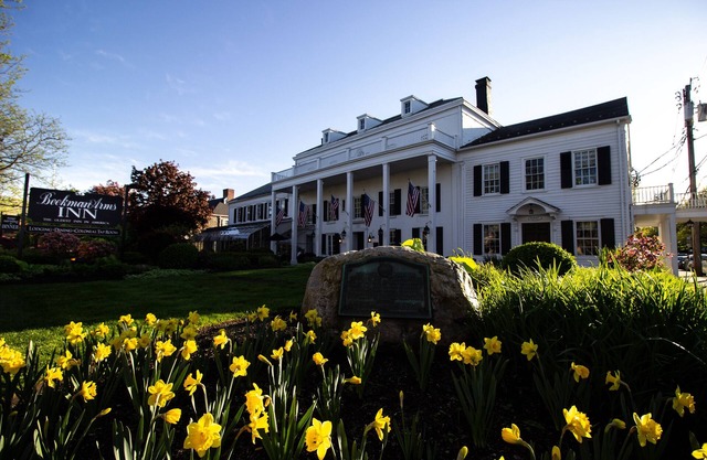 Beekman Arms Hotel