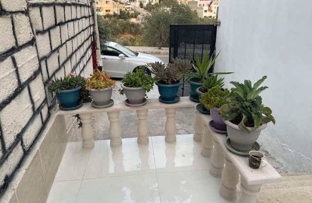 Beit Al Hasan بيت الحسن