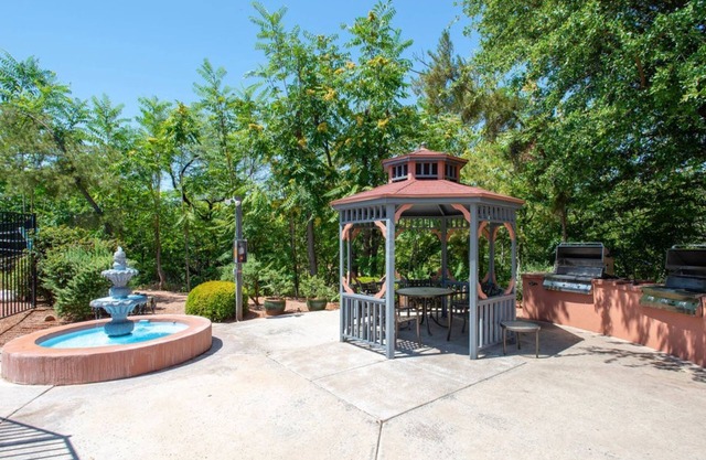Bell Rock Inn