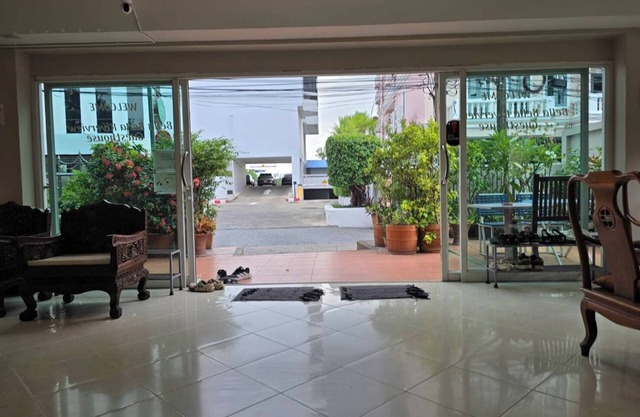 Bella Bella River View