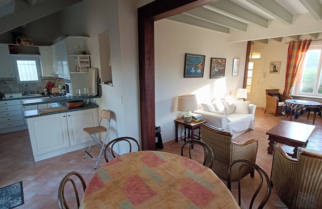 Belle Maison Bretonne à 250m de la Plage