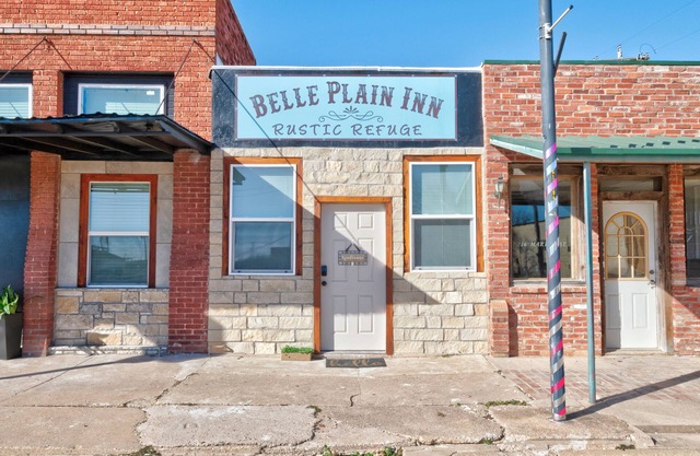 Belle Plain Inn Rustic Refuge