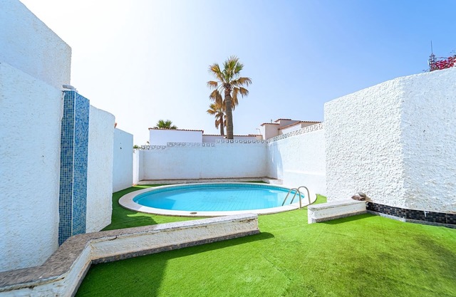 Belvilla by OYO Holiday home in Arico El Nuevo