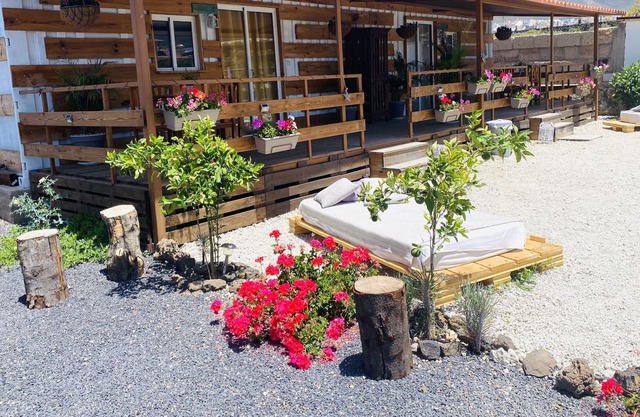 BERNEGAL MADAY BAÑERA CLIMATIZADA PISCINA Y JARDIN