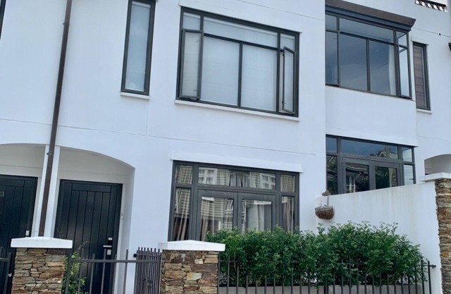 Bespoke Stays - Chic Ponsonby Retreat