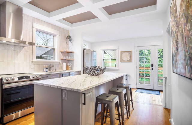 Best Area + Beautiful 5-Bedroom Farmhouse + Oregon Themed + Serene Backyard