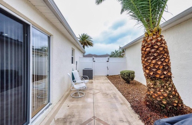 Best Locaton in The Villages Walking Distance to Lake Sumter Landing