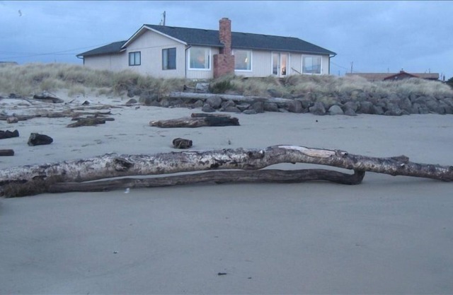 Best of Both Bay View and Beach Front