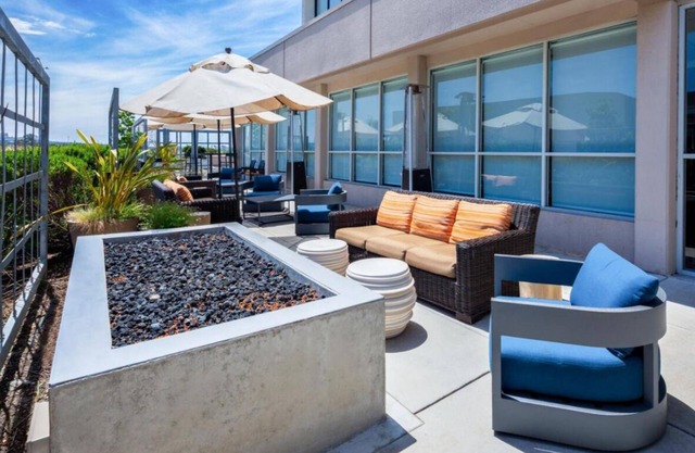 Best Place to Unwind! Pet-Friendly Property, Parking, Near Berkeley Art Museum