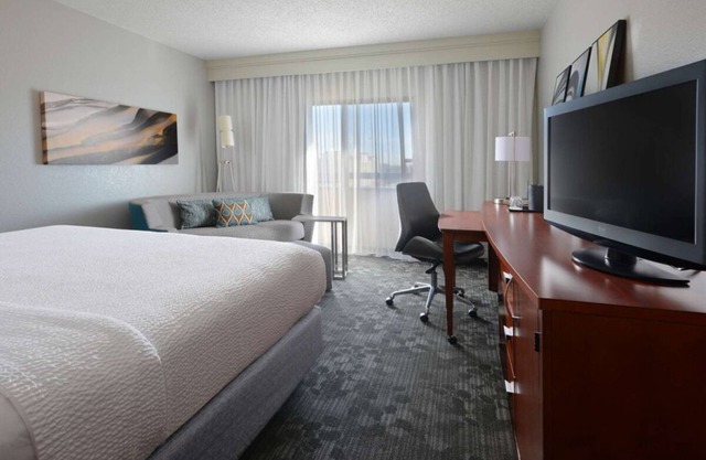 Best Value, Quality Stay! Pet-friendly & Modern Accommodation, Outdoor Pool!