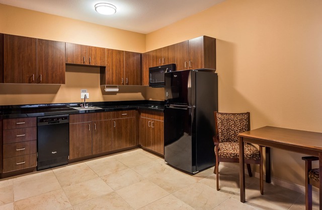 Best Western Plus Hudson Hotel & Suites