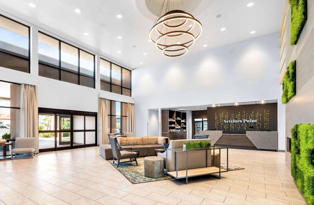 Best Western Plus Settlers Point