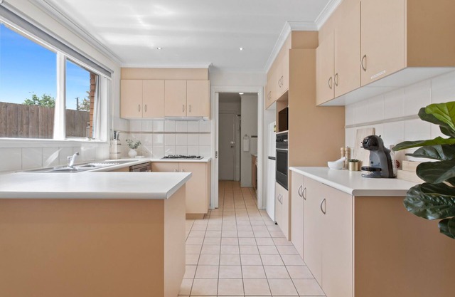 Bethany in Malvern by Ready Set Stay - WIFI, full linen and towels