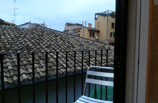 Between piazza navona and the pantheon