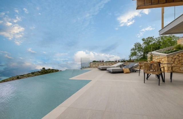 BH908 - C - Villa Lefkada