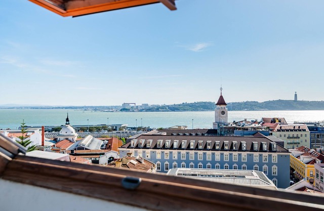 Bica's River View Duplex