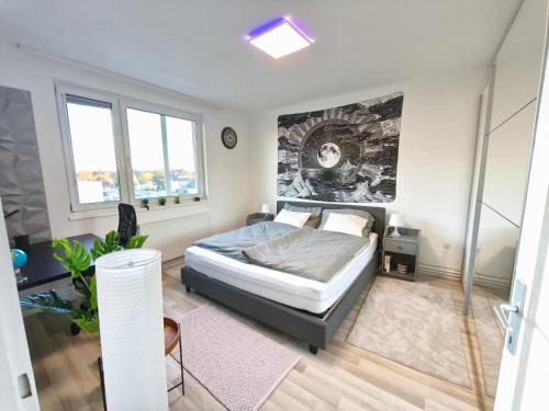 Big 1 Bedroom Apartment near Airport & City Center