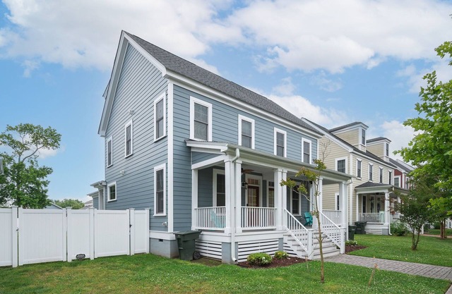 Big, Beautiful & Beachside Bliss - Sleeps 10!